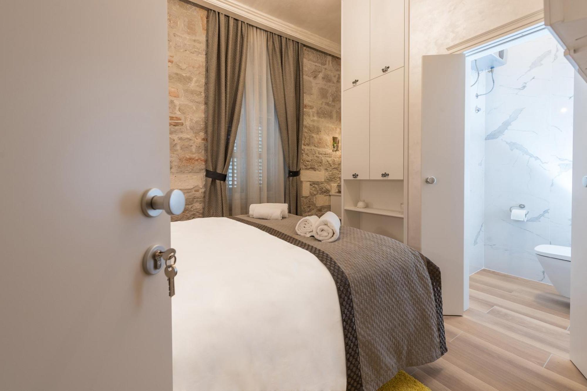 Zara Palace - Design Rooms Exterior photo